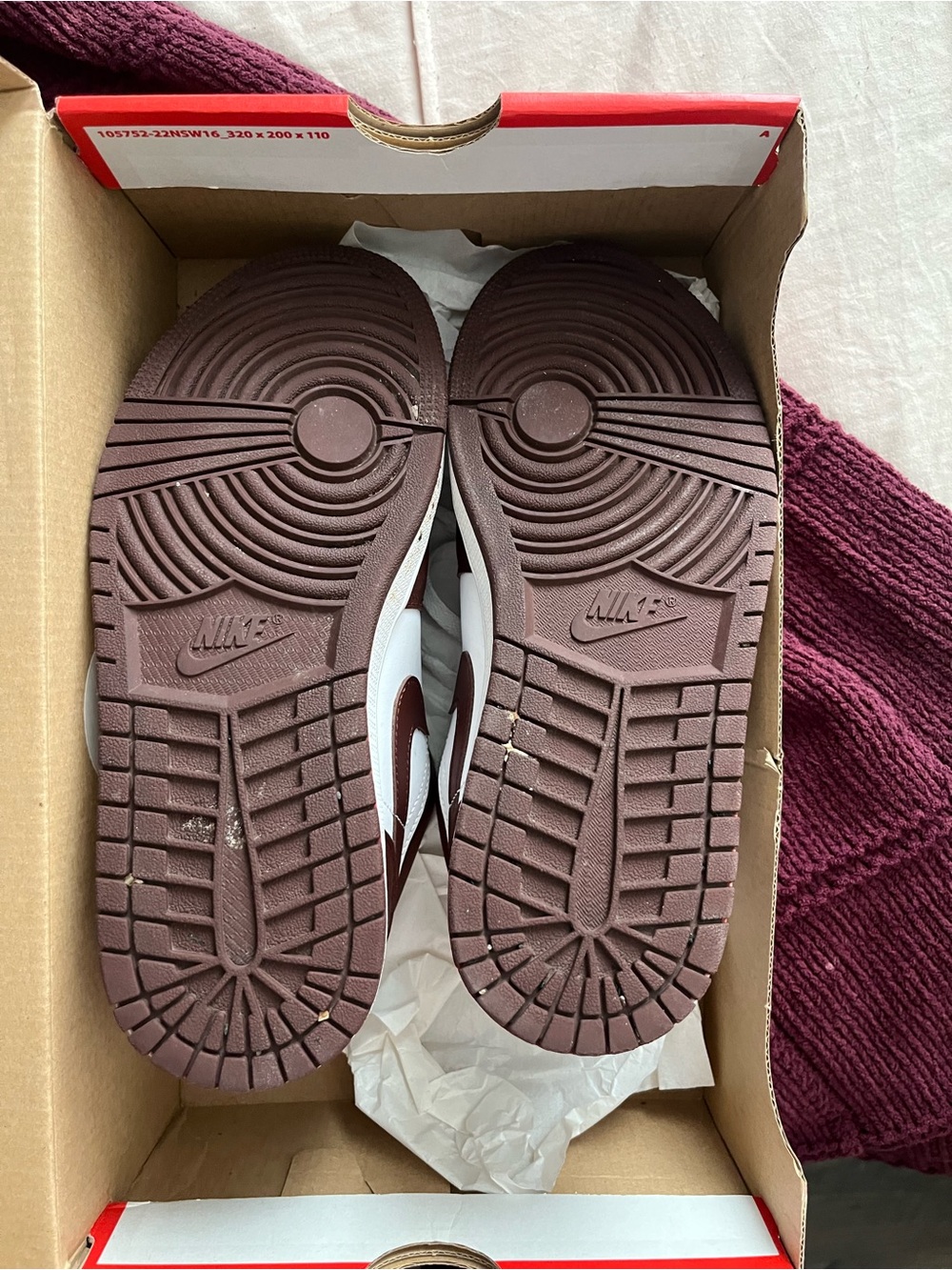 Nike Dunks Low-Top Sneakers in White and Burgundy - Picture 6 of 7